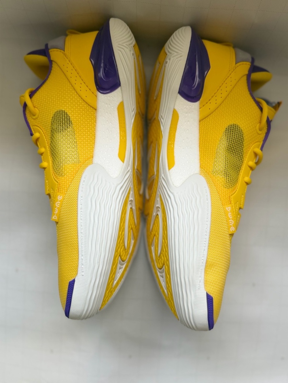 Men's Yellow & Purple Performance Sneakers - Picture 4 of 7